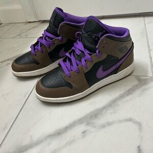 Air Jordan 1 Purple Mocha